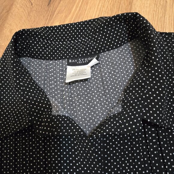 Bay Studio Career Woman's Black Polka Dot Button up Short Sleeve Blouse Size L - Picture 3 of 7